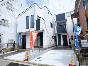 蕨市中央6丁目　1号棟5,280万円　2号棟4,780万円