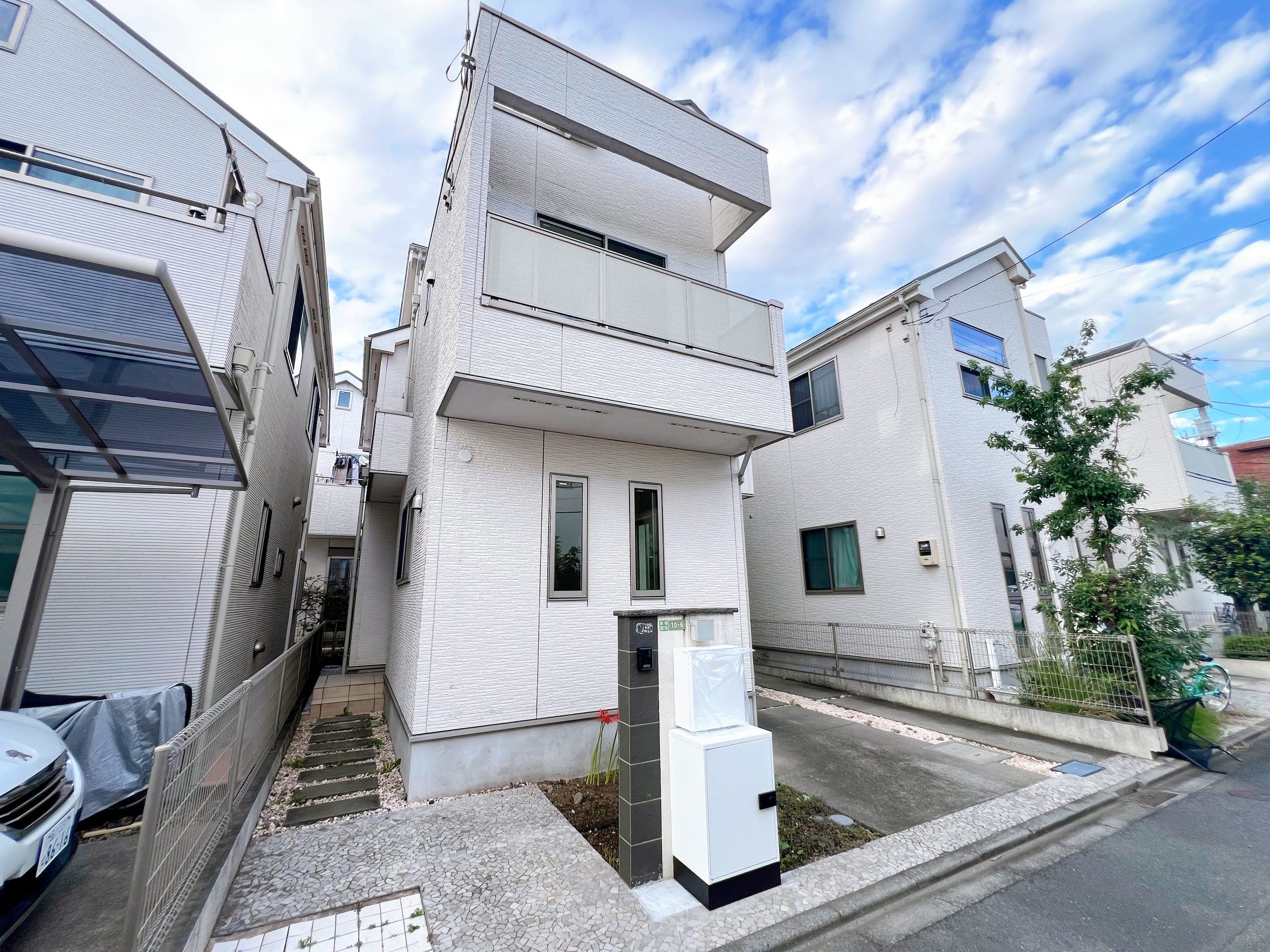 世田谷区給田４丁目　9,490万円